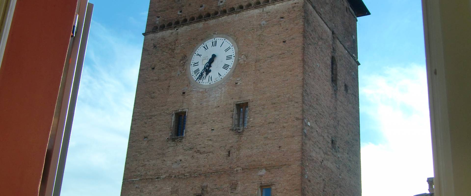 Torre dei Modenesi detta anche torre dell'orologio photo by 52AttilioRighi